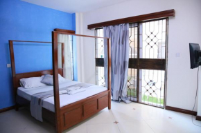 24 PRIVATE ROOM AND APARTMENT IN NYALI HOME WITH SWIMMiNG